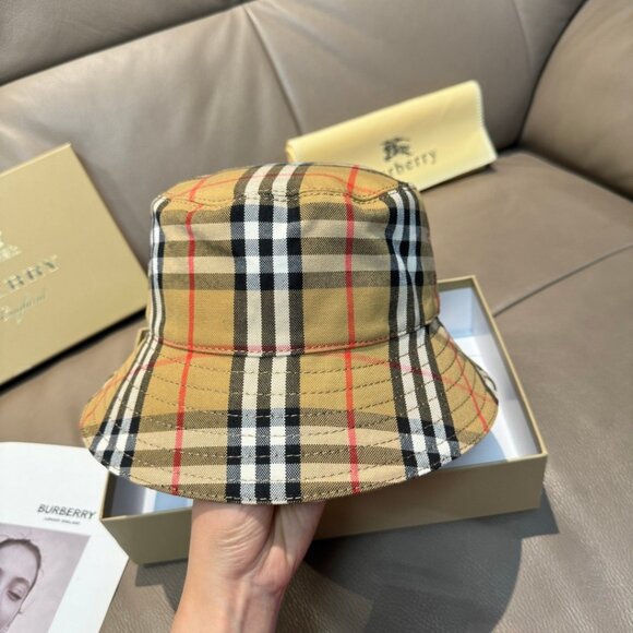 Burberry Tan and Cream Hat - Picture 2 of 7